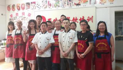 5月份香蕉成人在线视频合照
