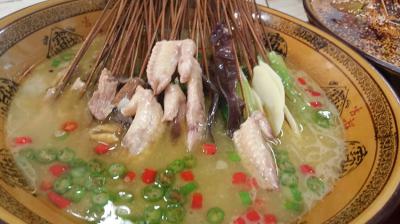 四川成都特色小吃钵钵鸡成人香蕉视频