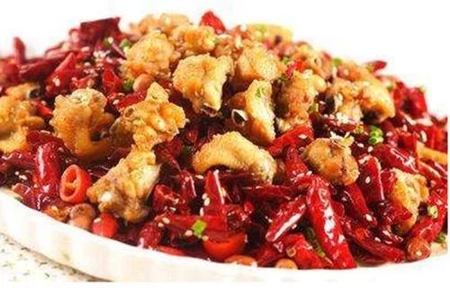  中国好吃辣味菜排名，水煮鱼只能倒数第二，第一名辣到骨髓