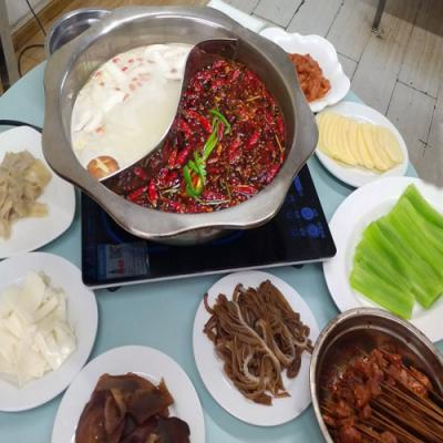 清油与牛油火锅有什么区别?成都火锅技术成人香蕉视频告诉你!