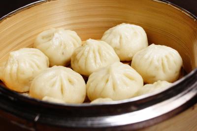 小笼包成人香蕉视频