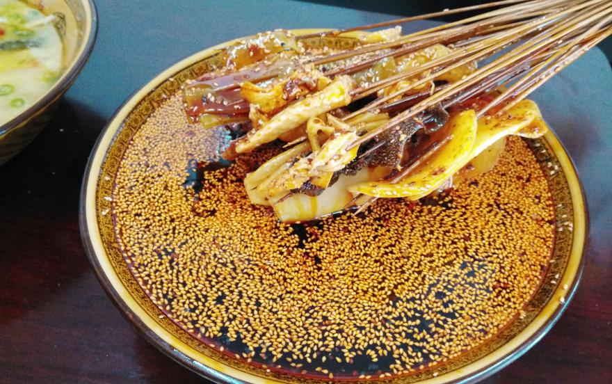 钵钵鸡成人香蕉视频