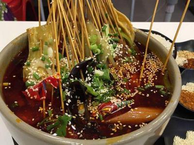 冷锅串串成人香蕉视频机构哪家味道好？香蕉视频在线网站味道正宗现涮现食