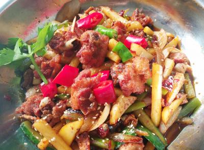 哪里有干锅成人香蕉视频班?干锅酱的底料炒制及保存
