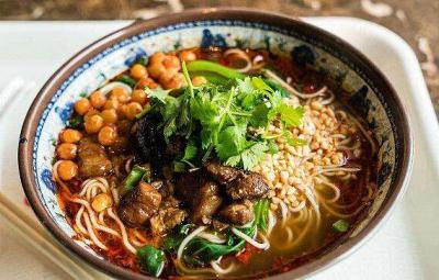 正宗重庆小面成人香蕉视频,辣而不燥地道重庆味道