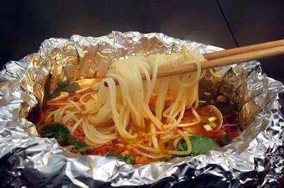  泸州特色锡纸花甲米线技术成人香蕉视频哪里好？