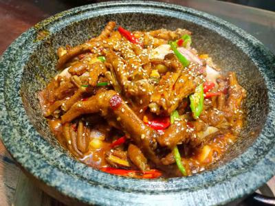 糯香鸭掌成人香蕉视频