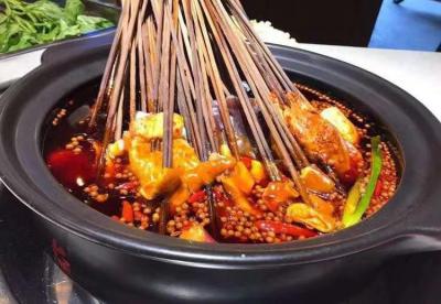 火锅串串香成人香蕉视频哪个强?特征的配方底料