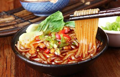 酸辣粉成人香蕉视频哪家好?酸辣粉制作过程