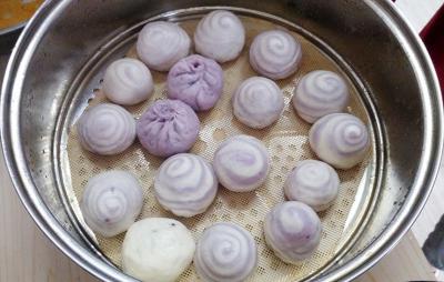 包子成人香蕉视频学校哪家味道正宗?和面的手法