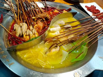 成都餐饮成人香蕉视频学校哪家好？串串香底料技术成人香蕉视频哪里好？
