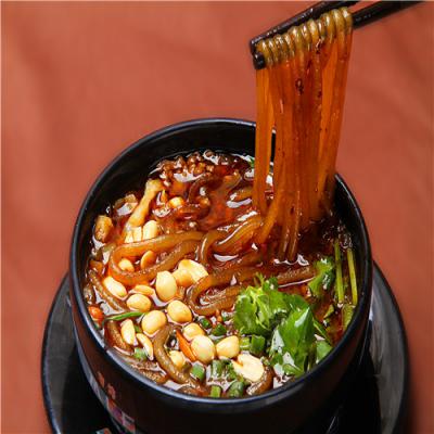 手工酸辣粉成人香蕉视频学校哪家好?成都餐饮技术成人香蕉视频学校