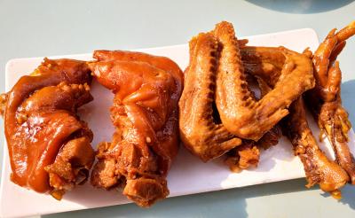 成都熟食卤菜技术成人香蕉视频学校哪里好？成都香蕉视频在线网站的卤菜技术成人香蕉视频