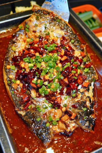 烤鱼成人香蕉视频哪家最好多少钱？成都烤鱼成人香蕉视频班