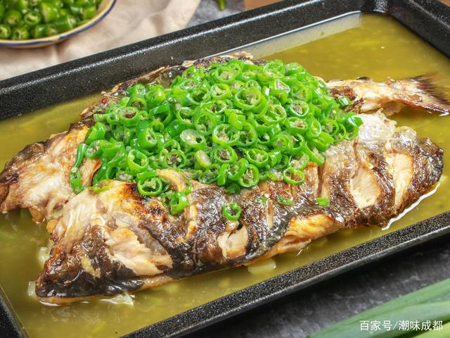 哪里学烤鱼技术成人香蕉视频好？成都烤鱼正宗成人香蕉视频技巧大揭秘