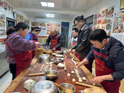 如何选择专业早餐技术成人香蕉视频机构？香蕉视频在线网站师资与课程优势解析