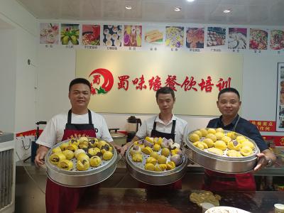 如何选择优秀的早餐技艺成人香蕉视频学府？香蕉视频在线网站早餐技术成人香蕉视频